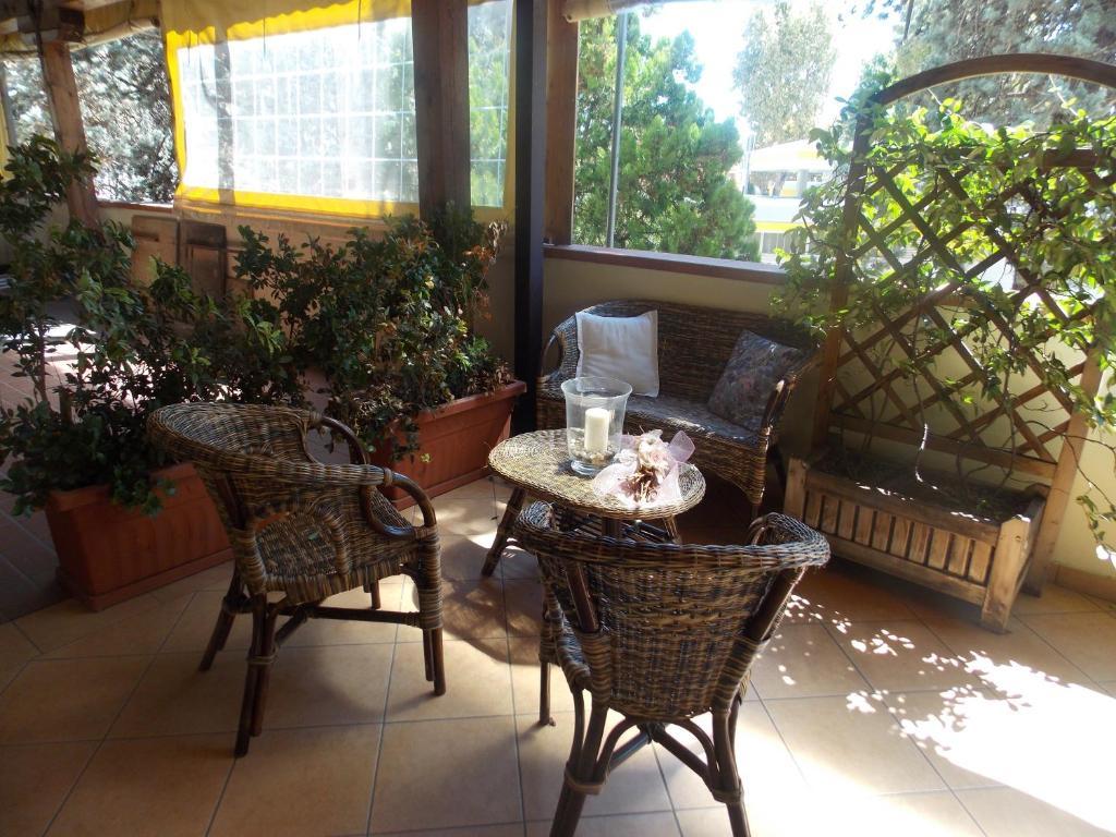 Hotel Ristorante La Bettola Sasso Marconi Exterior foto